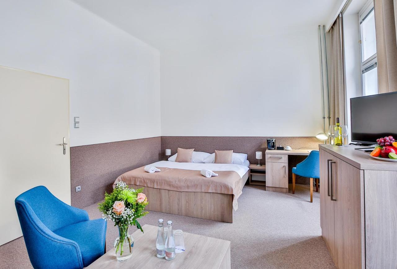 Aparthotel Embassy By Lh 4*